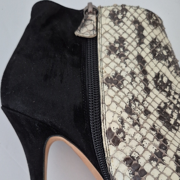 ALEXAWAGNER Snakeskin & Black Open-Toe Heeled Boots – US 8.5 / EU 39 - Picture 6 of 15
